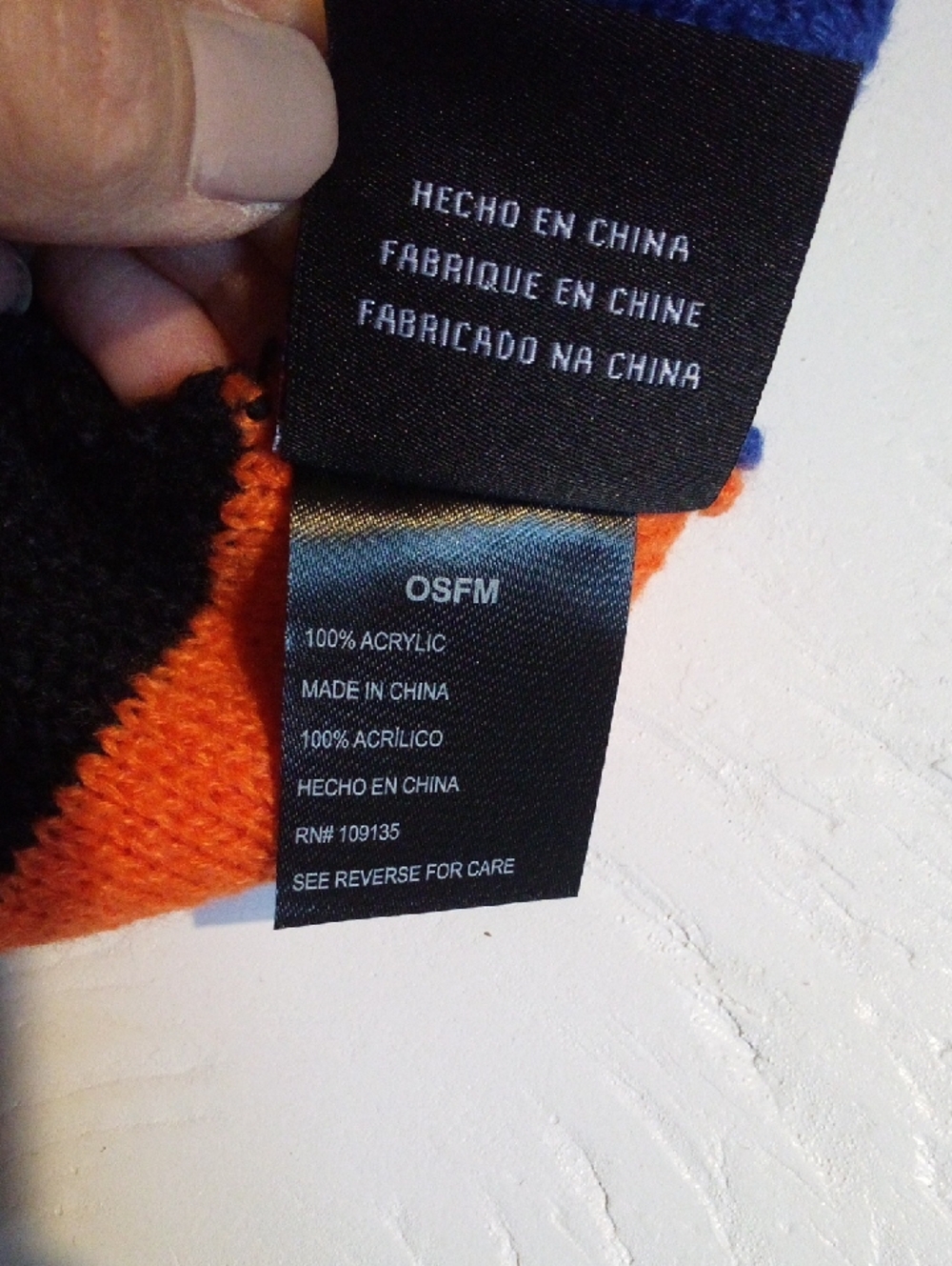 HISTORY ! New York Knicks NBA Knit Pom Beanie - Blue & Orange & Black NWT - Picture 7 of 8